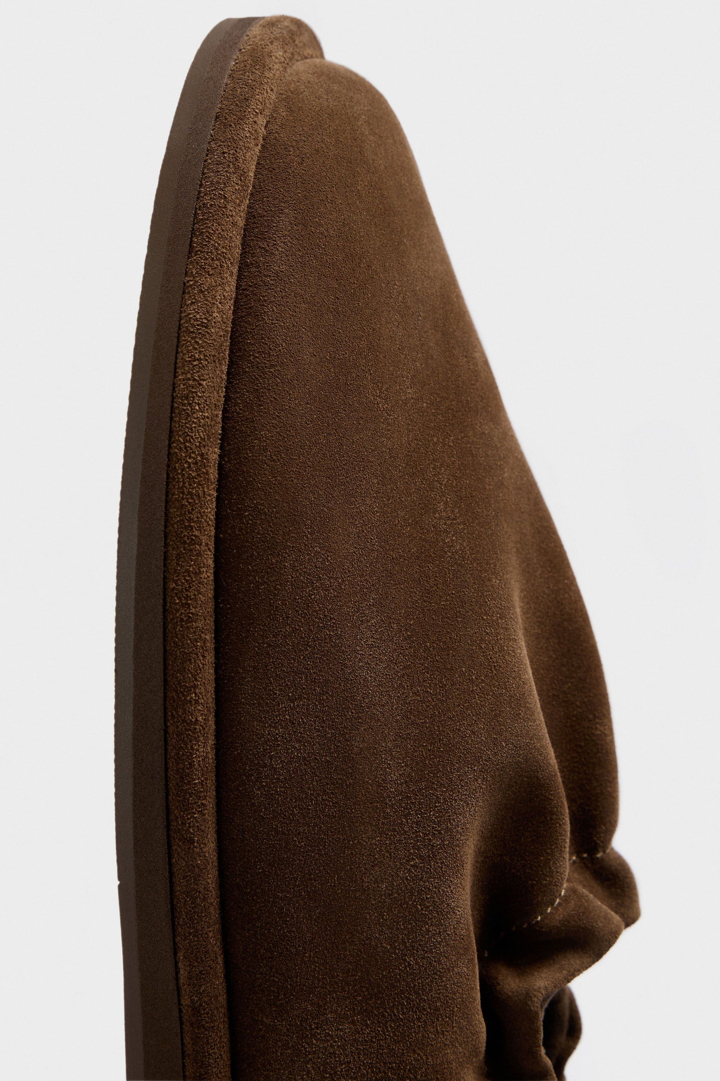DARK BEIGE