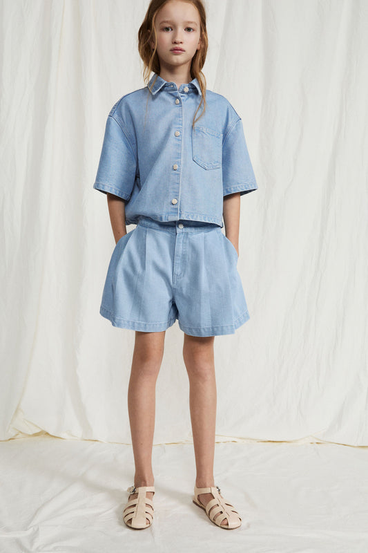 LIGHT BLUE