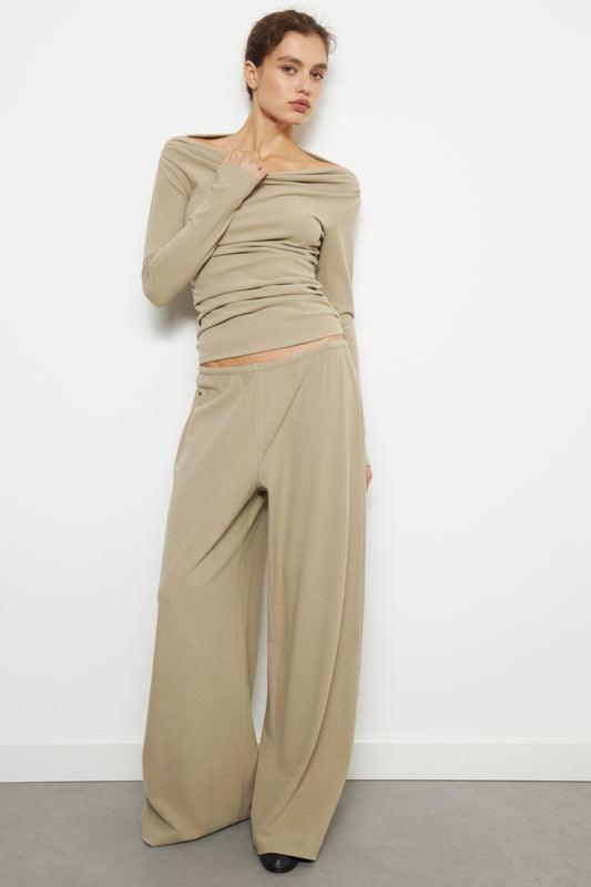 LIGHT KHAKI