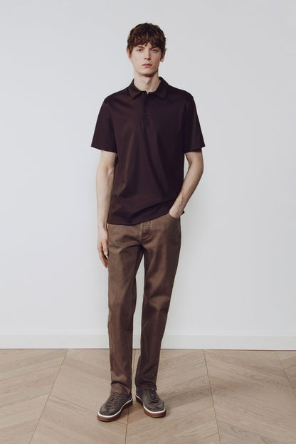 DARK BROWN