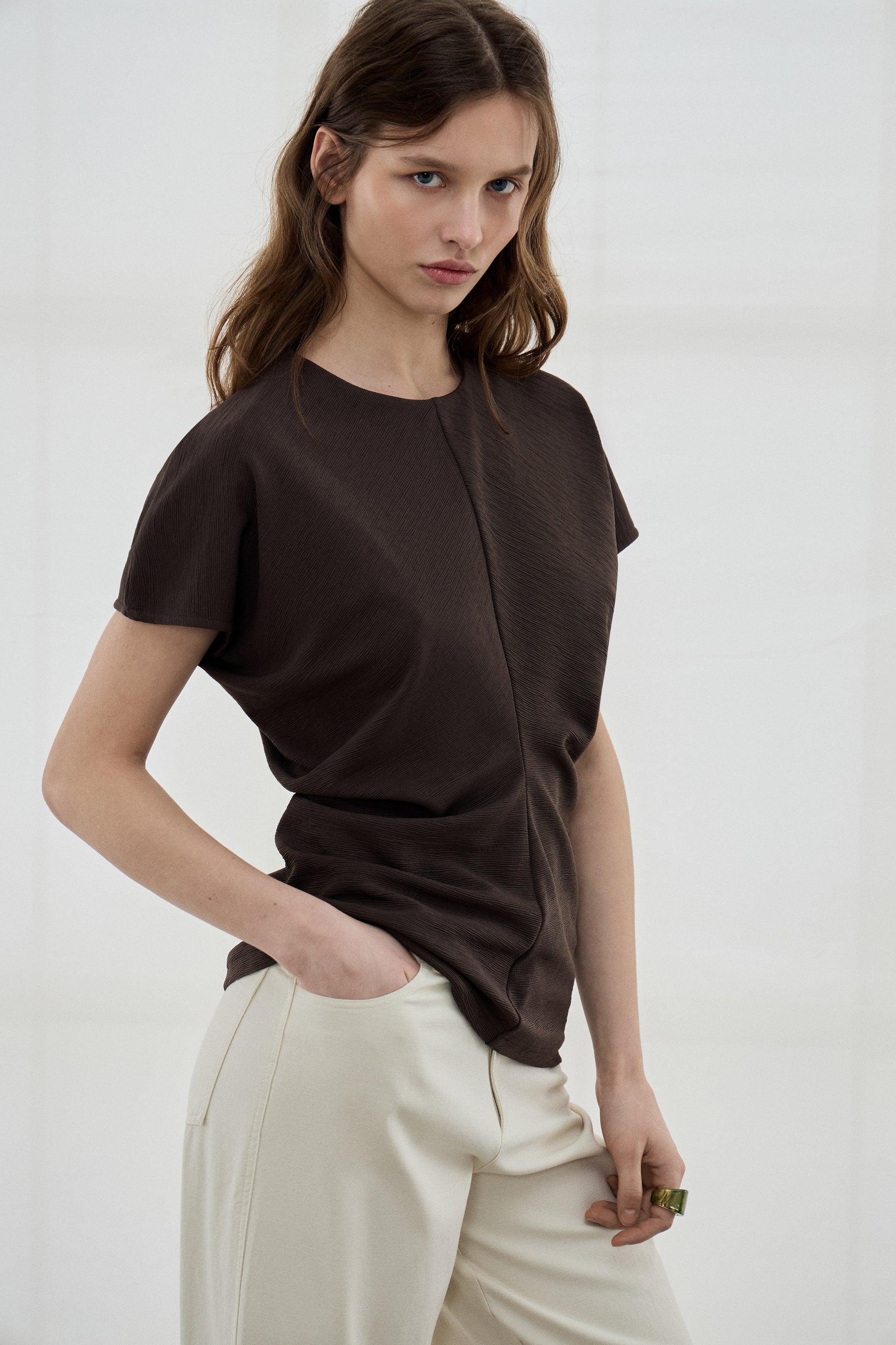 DARK BEIGE