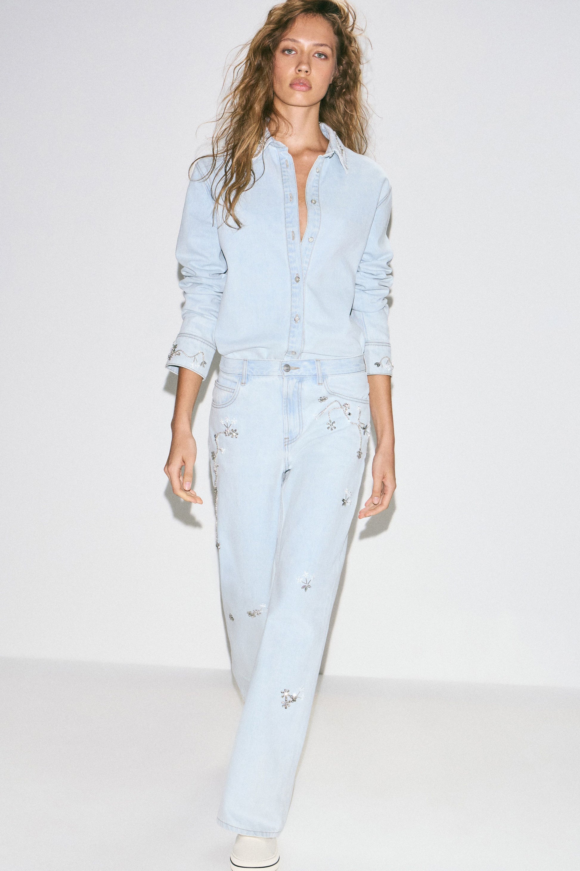 LIGHT BLUE
