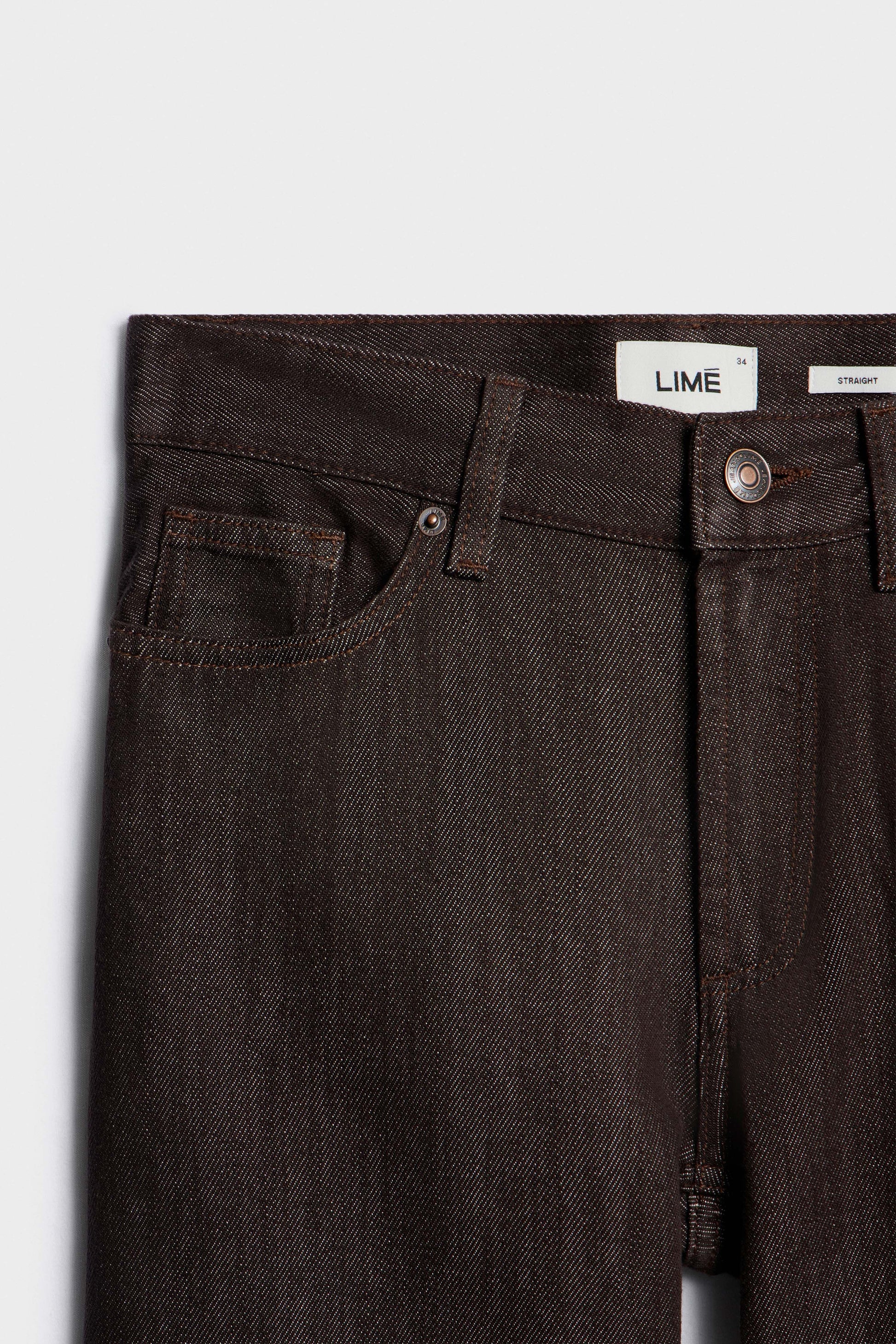 DARK BROWN