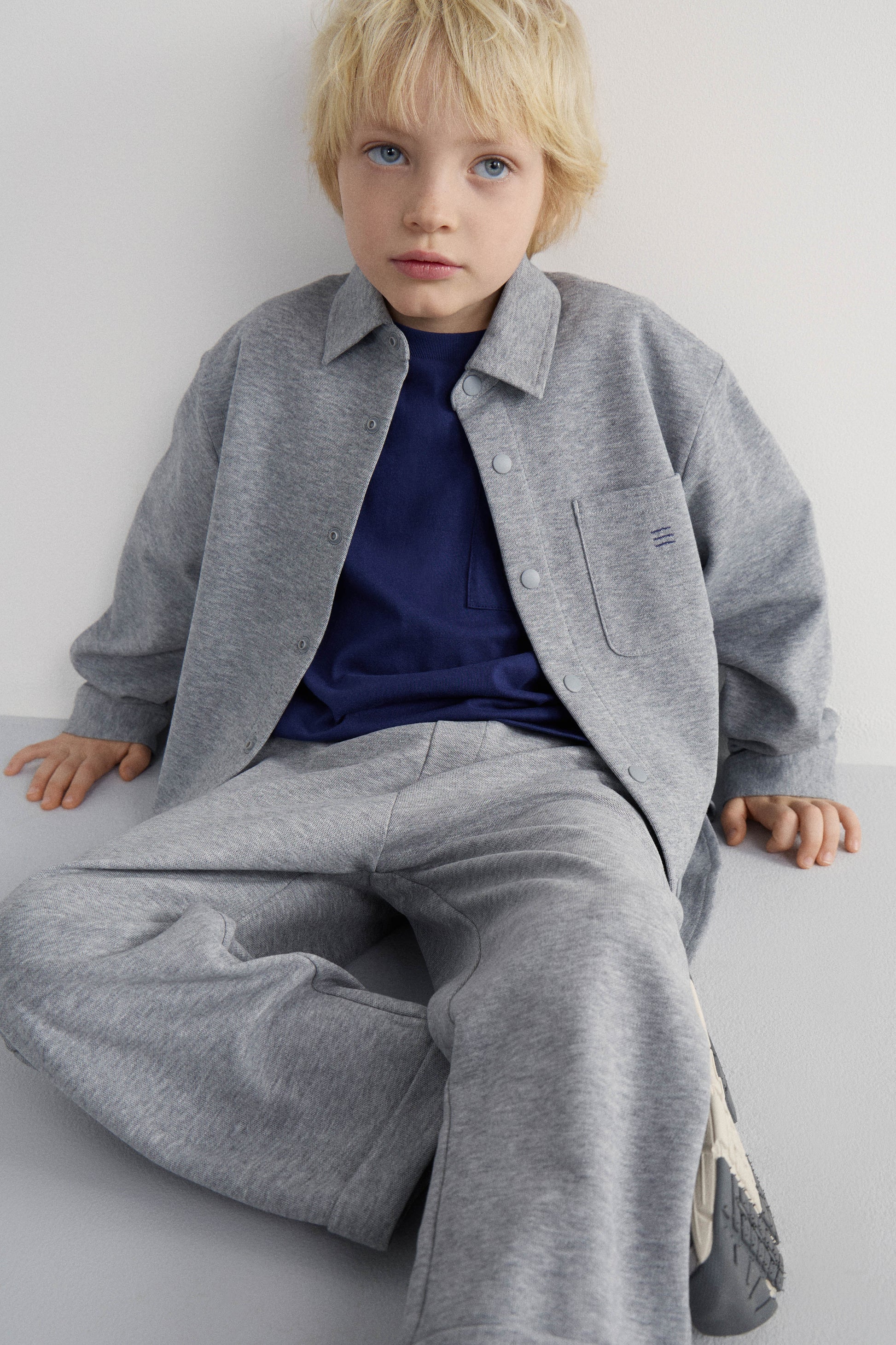 GREY MELANGE