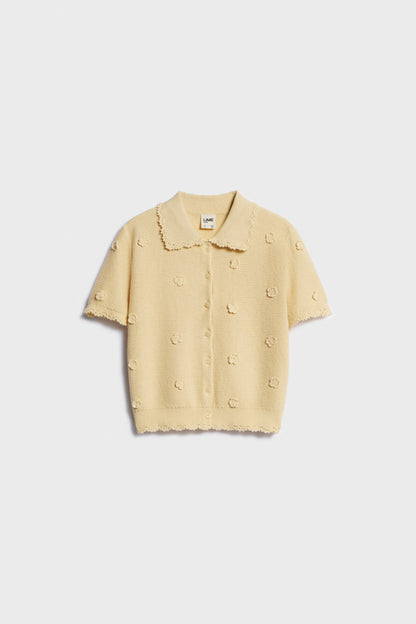 LIGHT YELLOW