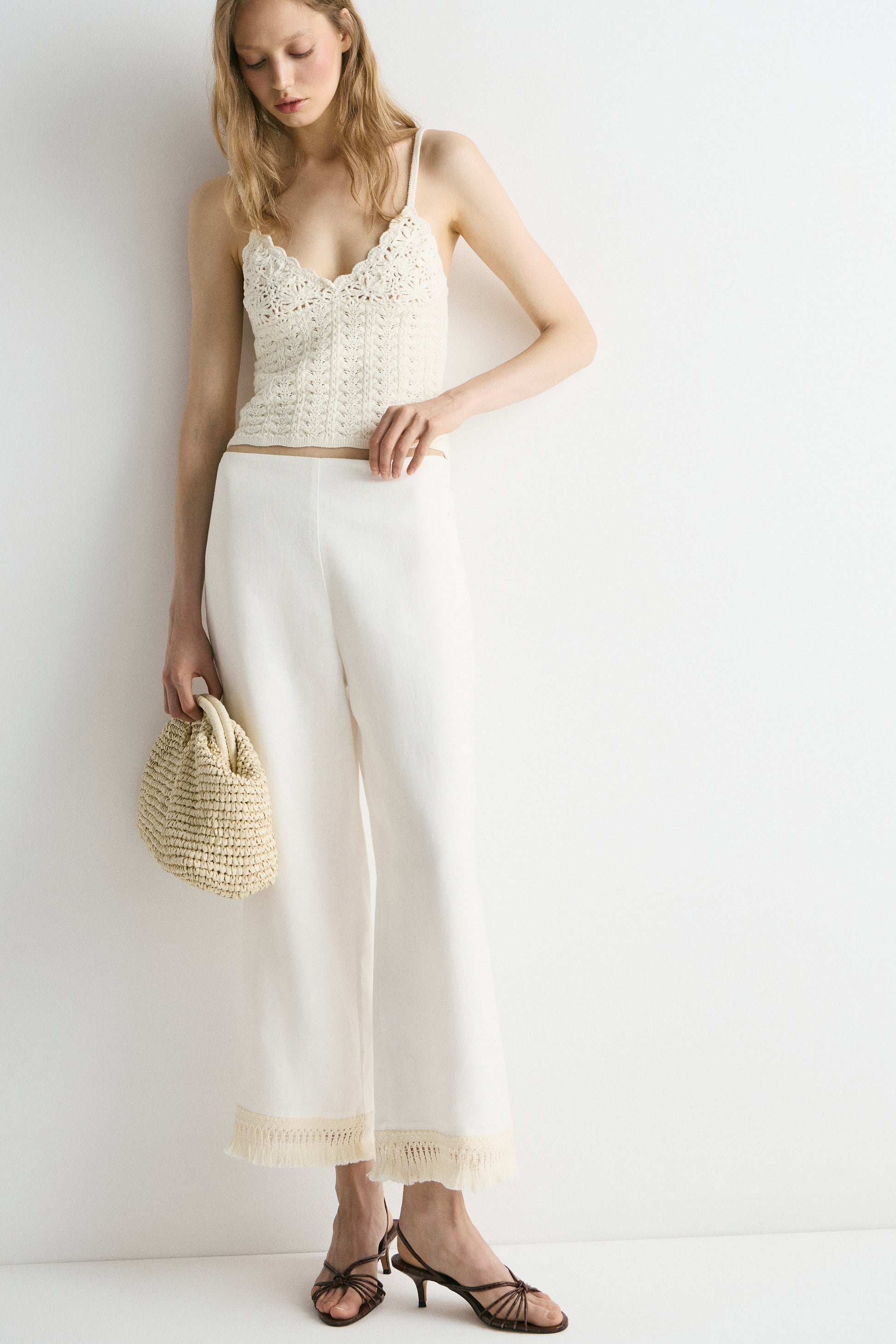 NUDE BEIGE
